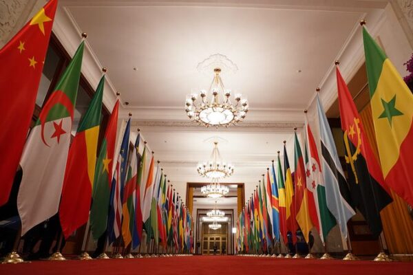 2024: ¡Las relaciones China-África alcanzan nuevas alturas! 🌟🌍 2024___Las_relaciones_China_A_frica_alcanzan_nuevas_alturas____