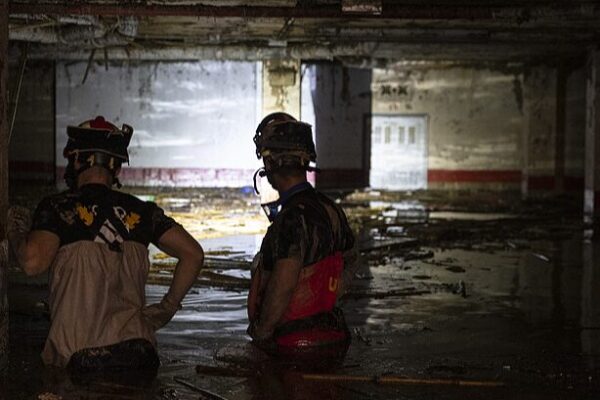 2 ciudadanos chinos muertos, 2 desaparecidos en las inundaciones más mortales de España, confirma la embajada 2_ciudadanos_chinos_muertos__2_desaparecidos_en_las_inundaciones_ma_s_mortales_de_Espan_a__confirma_la_embajada