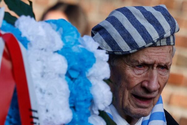 🌟 80 Años Después de la Liberación de Auschwitz: Un Momento para Recordar __80_An_os_Despue_s_de_la_Liberacio_n_de_Auschwitz__Un_Momento_para_Recordar