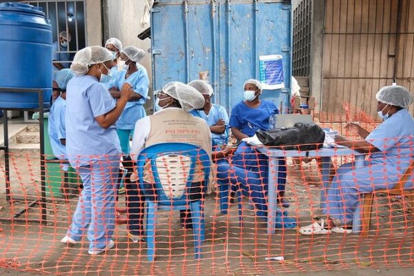África se une para enfrentar el aumento de casos de mpox con la OMS 🚑🌍 A_frica_se_une_para_enfrentar_el_aumento_de_casos_de_mpox_con_la_OMS___