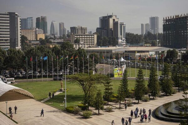 África y China se unen: La Iniciativa de Desarrollo Global toma el centro del escenario A_frica_y_China_se_unen__La_Iniciativa_de_Desarrollo_Global_toma_el_centro_del_escenario