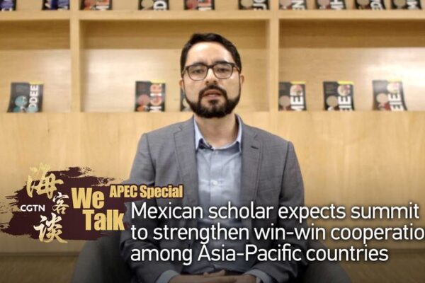 Acade_mico_mexicano_espera_que_la_reunio_n_de_APEC_fomente_la_cooperacio_n___ video poster