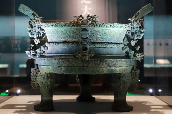 Adéntrate en la Antigua China: ¡La épica exhibición de las dinastías Xia, Shang y Zhou en el Museo de Dalian! 🚀 Ade_ntrate_en_la_Antigua_China___La_e_pica_exhibicio_n_de_las_dinasti_as_Xia__Shang_y_Zhou_en_el_Museo_de_Dalian___