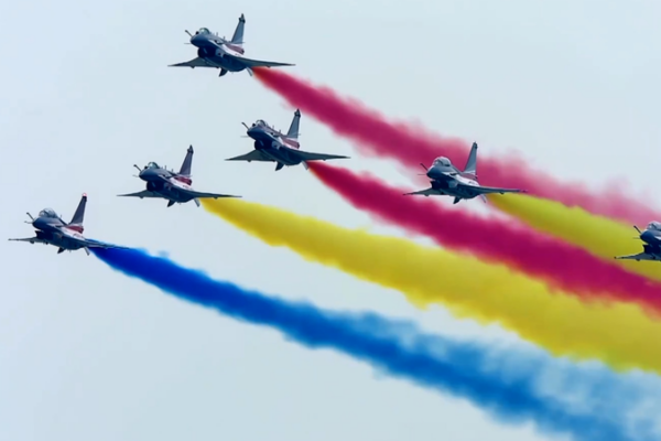Airshow_China_2023_despega_con_innovaciones_aeroespaciales_de_vanguardia video poster