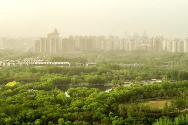 Alerta de Tormenta de Arena: Polvo Barre el Norte de China 🌬️ Alerta_de_Tormenta_de_Arena__Polvo_Barre_el_Norte_de_China___ video poster