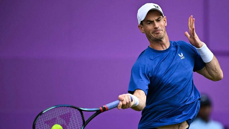 Andy_Murray_celebra_su_partido_nu_mero_1_000_con_una_e_pica_victoria_en_el_Queen_s_Club__