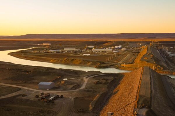 Argentina_y_China_se_unen_para_construir_las_represas_hidroele_ctricas_ma_s_australes_del_mundo___ video poster