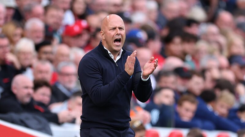 Arne_Slot_enfrenta_a_AC_Milan_en_su_primer_partido_de_la_UCL_como_entrenador_de_Liverpool_esta_noche