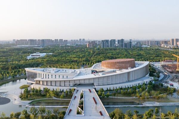 _Arte_entre_los_a_rboles__Conoce_el_espectacular_Nine_Trees_Future_Art_Center_de_Shangha_i