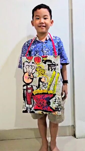 Artista_indonesio_de_7_an_os_da_vida_a_los_fideos_chinos_con__La_Mian____