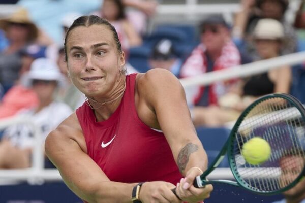 Aryna Sabalenka deslumbra en la final del Cincinnati Open tras una impresionante victoria sobre Swiatek 🎾✨ Aryna_Sabalenka_deslumbra_en_la_final_del_Cincinnati_Open_tras_una_impresionante_victoria_sobre_Swiatek___