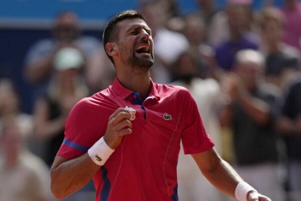 Atletas veteranos brillan en París 2024: el Golden Slam de Djokovic y más Atletas_veteranos_brillan_en_Pari_s_2024__el_Golden_Slam_de_Djokovic_y_ma_s video poster