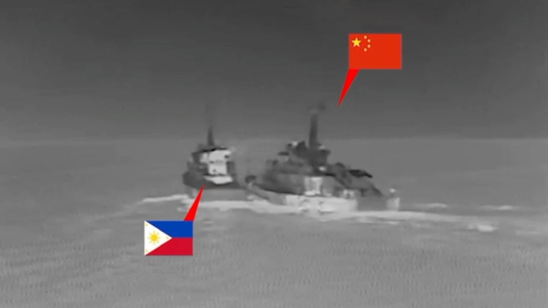 Aumentan_las_Tensiones_cuando_un_Barco_Filipino_y_una_Embarcacio_n_China_Chocan_Cerca_de_Ren_ai_Jiao video poster