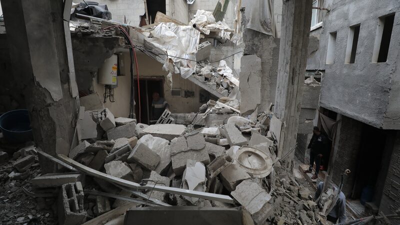 Aumentan_las_tensiones_en_Oriente_Medio__Evacuaciones_en_Gaza_y_conmocio_n_en_Beirut__ video poster