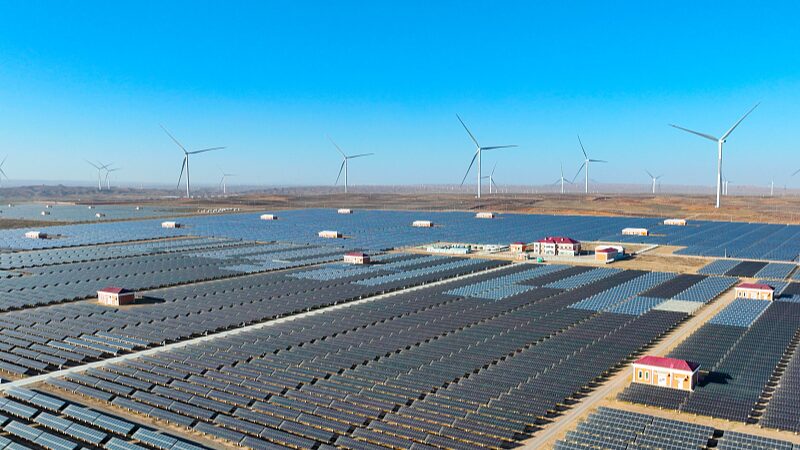 Aumento_de_Energi_a_Verde__La_Demanda_de_Vehi_culos_de_Nueva_Energi_a_se_Dispara_en_Medio_de_Esta_ndares_Doble_de_Comercio