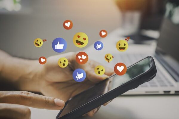 Australia dice ‘No se permiten niños’ en redes sociales—¡Grandes multas para los infractores! 😲 Australia_dice__No_se_permiten_nin_os__en_redes_sociales__Grandes_multas_para_los_infractores___