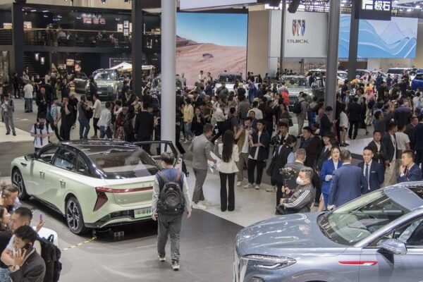 Autos de Hidrógeno Brillan en el Salón del Automóvil de Pekín como el Futuro del Transporte Ecológico Autos_de_Hidro_geno_Brillan_en_el_Salo_n_del_Automo_vil_de_Peki_n_como_el_Futuro_del_Transporte_Ecolo_gico