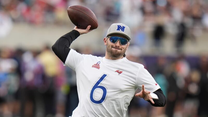 Baker_Mayfield_firma_contrato_de__100_millones_con_los_Buccaneers___