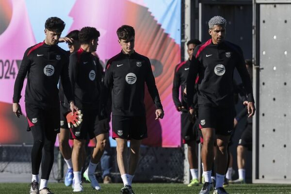 Barcelona vs. Atlético de Madrid: El enfrentamiento para definir al líder de La Liga a finales de 2024 Barcelona_vs__Atle_tico_de_Madrid__El_enfrentamiento_para_definir_al_li_der_de_La_Liga_a_finales_de_2024