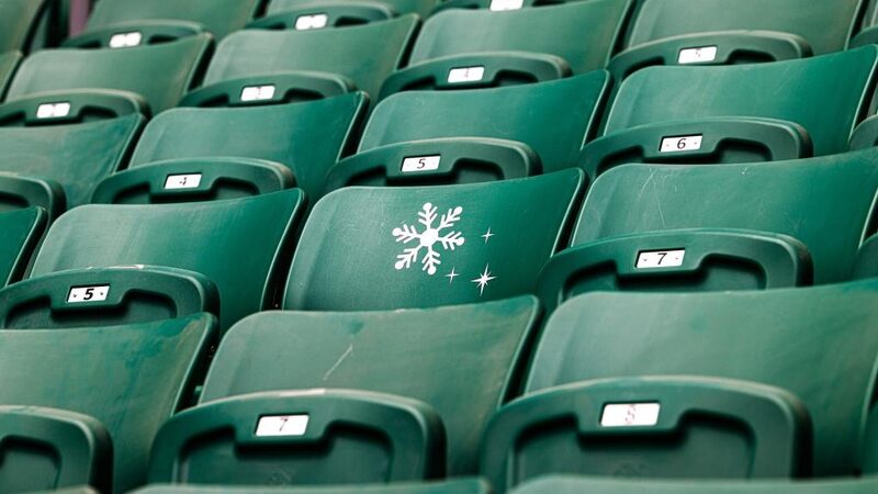 Beijing_Guoan_honra_a_la_fallecida_fan_Yang_Xue_retirando_un_asiento_del_estadio video poster