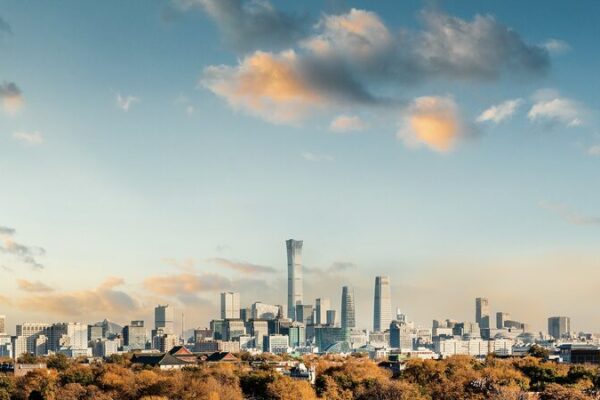 Beijing rompe récord con 290 días de cielos azules en 2024 🌤️ Beijing_rompe_re_cord_con_290_di_as_de_cielos_azules_en_2024___ video poster