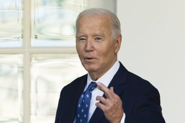 Biden solicita replantear aranceles a México y Canadá: ¡Lazos más fuertes, no barreras! Biden_solicita_replantear_aranceles_a_Me_xico_y_Canada____Lazos_ma_s_fuertes__no_barreras_
