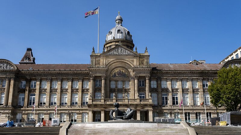 __Birmingham_se_declara_en_bancarrota__El_impacto_de_la_austeridad_en_el_mayor_ayuntamiento_de_Europa__