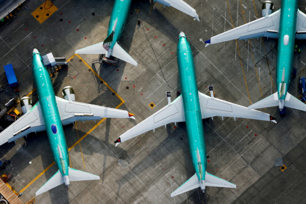 Boeing enfrenta turbulencias: pasajeros asustados mientras el avión se desploma en pleno vuelo 😱✈️ Boeing_enfrenta_turbulencias__pasajeros_asustados_mientras_el_avio_n_se_desploma_en_pleno_vuelo____
