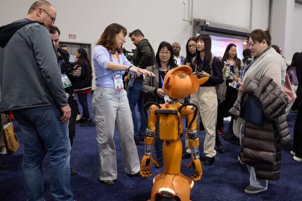 CES_2025_Comienza__La_Tecnologi_a_China_Brilla_en_Las_Vegas