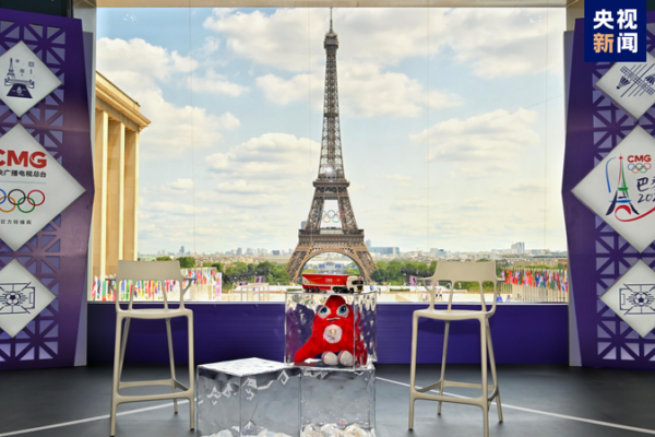 CMG_se_transmite_en_vivo_desde_la_Torre_Eiffel_para_los_Juegos_Oli_mpicos_de_Pari_s___