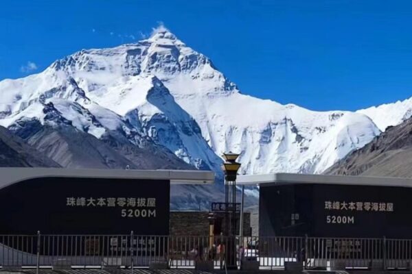 Cámara hiperbárica en Qomolangma: el salvavidas para turistas en las alturas Ca_mara_hiperba_rica_en_Qomolangma__el_salvavidas_para_turistas_en_las_alturas