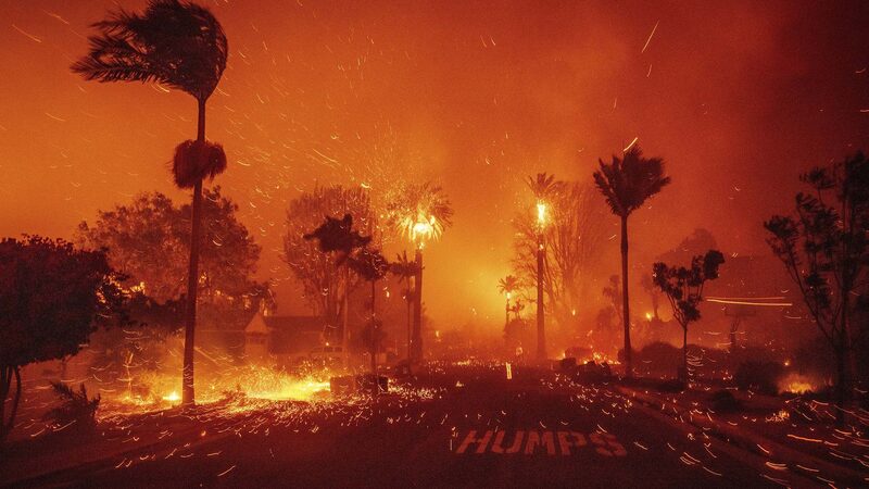 __California_en_llamas___Quie_n_esta__bajo_presio_n_