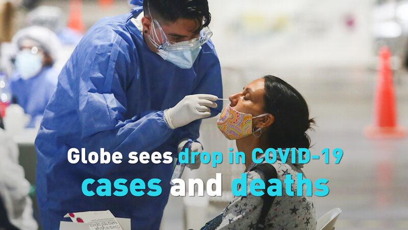 Casos_y_Muertes_Globales_por_COVID_19_Disminuyen__Un_Rayo_de_Esperanza___