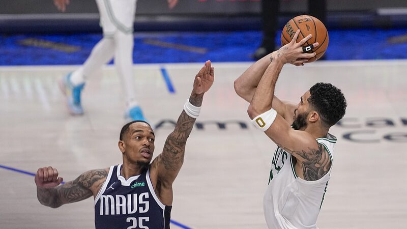 Celtics_a_una_victoria_de_su_18__ti_tulo_tras_vencer_a_Mavericks_106_99