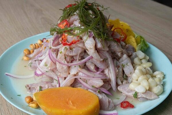 Ceviche peruano y pescado secado al sol de China: el relato de dos delicias Ceviche_peruano_y_pescado_secado_al_sol_de_China__el_relato_de_dos_delicias