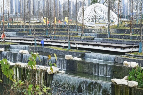 Chengdu presenta un enorme parque de humedales con purificación de agua subterránea 🌿💧 Chengdu_presenta_un_enorme_parque_de_humedales_con_purificacio_n_de_agua_subterra_nea___