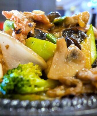 Chifa__La_fusio_n_peruano_china_que_esta__revolucionando_la_gastronomi_a_de_Peru_ video poster