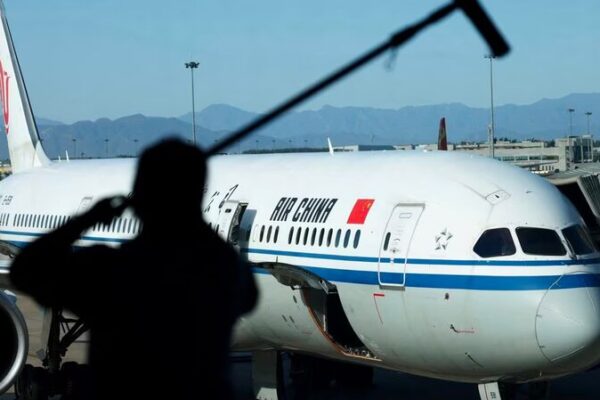 ¡China Abre Puertas: Viajes Sin Visa para Seis Países! 🌏✈️ _China_Abre_Puertas__Viajes_Sin_Visa_para_Seis_Pai_ses_____