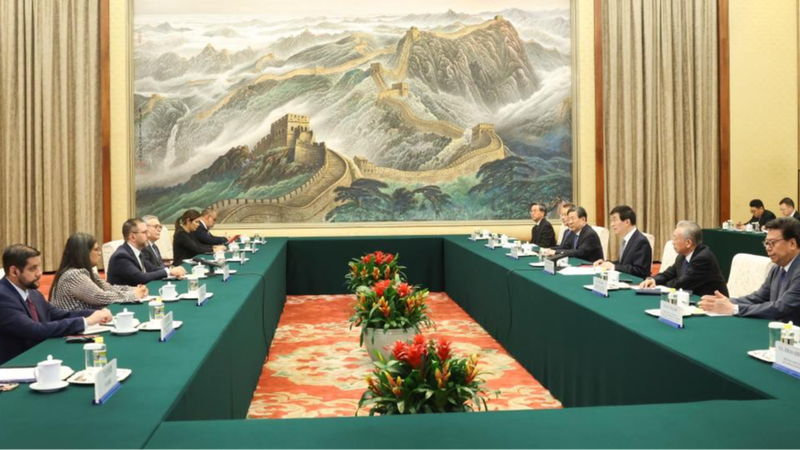 China____y_Venezuela____fortalecen_su_amistad_mientras_altos_funcionarios_se_reu_nen_en_Beijing