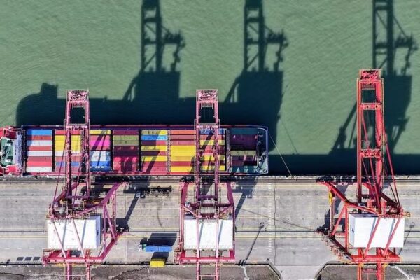 China alcanza un crecimiento del PIB del 5 % en 2024, cumple objetivo 🎯 China_alcanza_un_crecimiento_del_PIB_del_5___en_2024__cumple_objetivo__