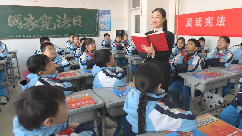 China_busca_impulsar_la_conciencia_legal_con_nueva_ley_educativa____