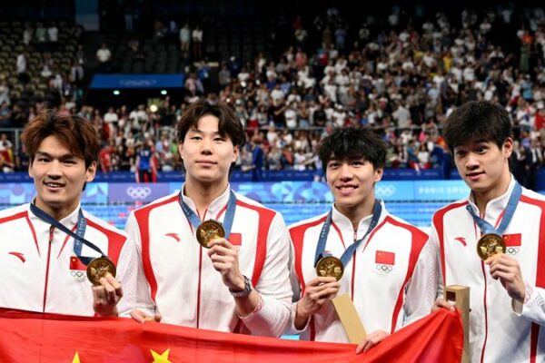 China_causa_sensacio_n__victoria_histo_rica_en_natacio_n_en_el_Di_a_9_de_los_Juegos_Oli_mpicos_de_Pari_s______