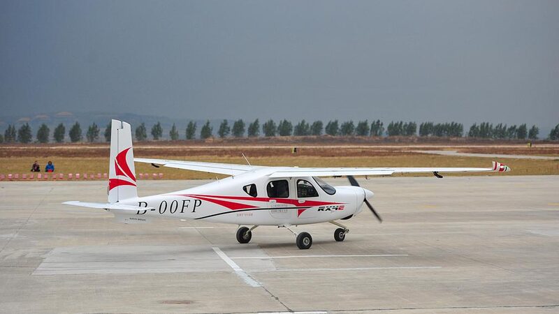 China_certifica_su_primer_avio_n_ele_ctrico_de_cuatro_plazas_RX4E___