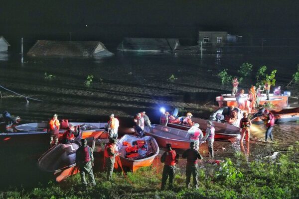China_combate_inundaciones_con__75_millones_en_ayuda_y_rescates_de_alta_tecnologi_a____