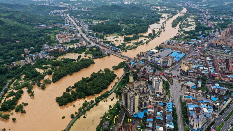 China_destina_916_millones_de_yuanes_para_combatir_inundaciones_y_sequi_as____