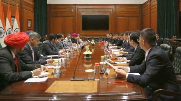 China e India aceleran conversaciones fronterizas para mantener la paz ✌️ China_e_India_aceleran_conversaciones_fronterizas_para_mantener_la_paz___