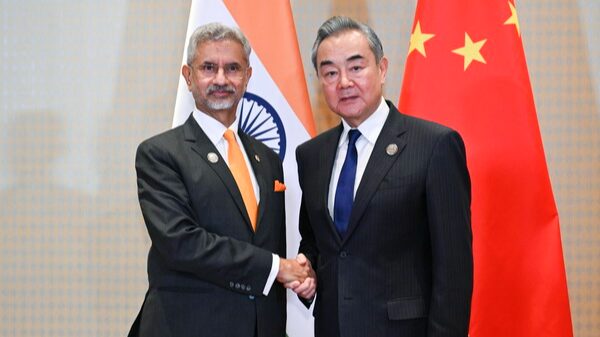China e India buscan nuevos comienzos: Llamado a fortalecer lazos China_e_India_buscan_nuevos_comienzos__Llamado_a_fortalecer_lazos