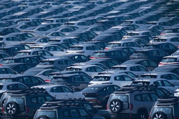 China_electrifica_las_carreteras___Ma_s_de_12_millones_de_vehi_culos_de_energi_a_nueva_vendidos_en_2024___