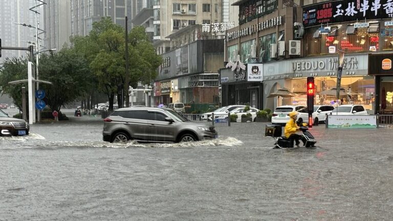 China eleva alerta de tormentas a Nivel II ante fuertes lluvias 🌧️ China_eleva_alerta_de_tormentas_a_Nivel_II_ante_fuertes_lluvias___