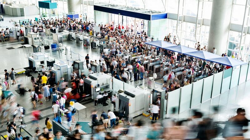 China_espera_un_re_cord_de_9_mil_millones_de_viajes_durante_la_temporada_de_festividades_de_primavera_2025__ video poster